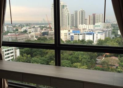 2-BR Condo at Rhythm Sukhumvit 44/1 near BTS Phra Khanong