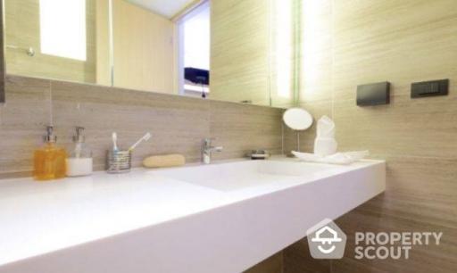 1-BR Serviced Apt. near MRT Sukhumvit