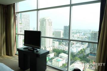 3-BR Condo at Urbana Sathorn Condominium near BTS Sala Daeng