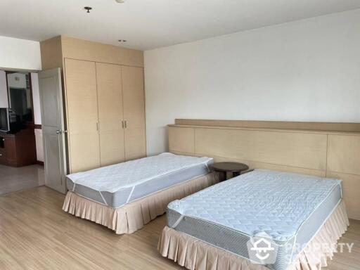 3-BR Apt. near MRT Queen Sirikit National Convention Centre (ID 509981)