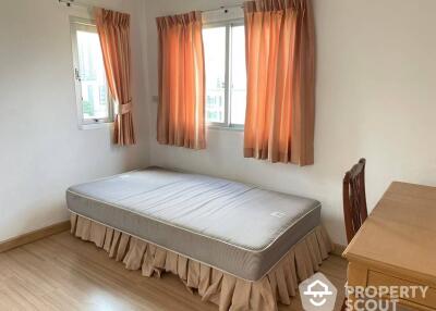 3-BR Apt. near MRT Queen Sirikit National Convention Centre (ID 509981)