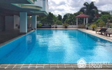 1-BR Apt. near MRT Queen Sirikit National Convention Centre (ID 399918)