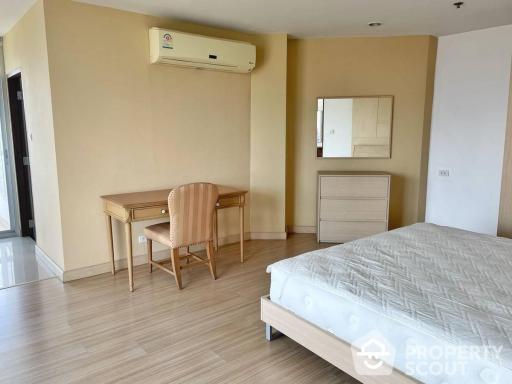 1-BR Apt. near MRT Queen Sirikit National Convention Centre (ID 399918)