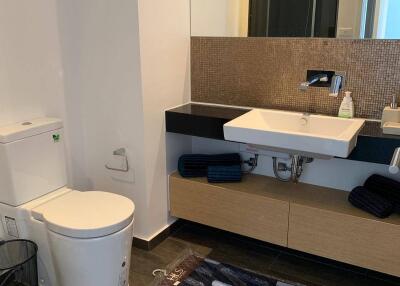 1-BR Condo at The Lofts Ekkamai near BTS Ekkamai (ID 511857)