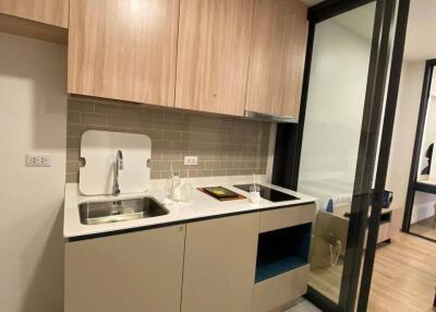 1-BR Condo at Xt Phayathai near BTS Phaya Thai