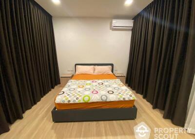 1-BR Condo at Xt Phayathai near BTS Phaya Thai