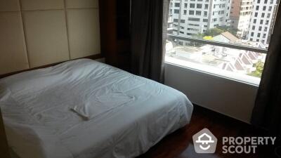 2-BR Condo at Urbana Langsuan Condominium near BTS Ratchadamri (ID 510685)