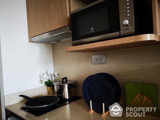 2-BR Condo at Q Chid Lom - Phetchaburi near BTS Chit Lom (ID 496962)