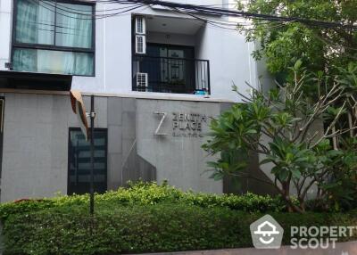 1-BR Condo at Zenith Place Sukhumvit 42 Condominium near BTS Ekkamai