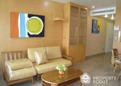 1-BR Condo at Manhattan Chidlom near BTS Chit Lom