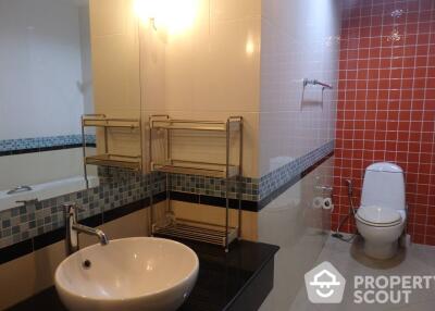 2-BR Condo at Citi Smart Sukhumvit 18 near BTS Asok