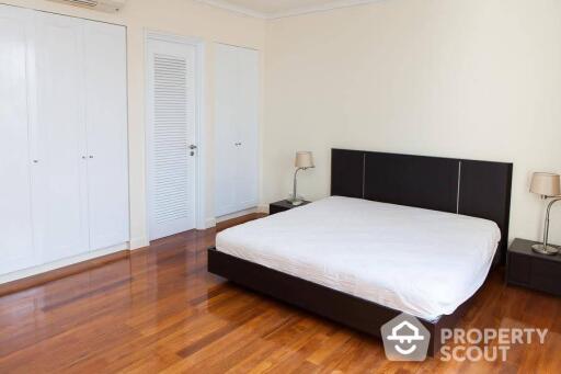 3-BR Condo at Hampton Thonglor 10 near BTS Thong Lor (ID 513443)