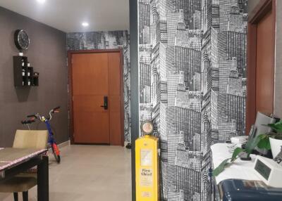 1-BR Condo at The Star Estate @ Narathiwas Condominium in Chong Nonsi
