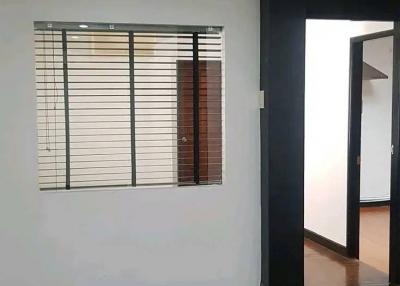 3-BR House near MRT Phra Ram 9 (ID 399932)