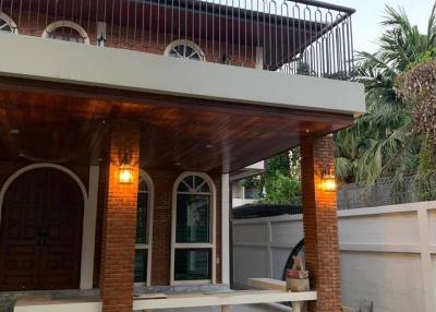 4-BR House at House For Rent Near Arl Ratchaprarob near ARL Ratchaprarop