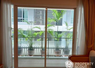 2-BR Serviced Apt. near BTS Chong Nonsi (ID 392858)