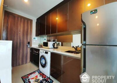 1-BR Condo at Menam Residences near BTS Saphan Taksin (ID 514719)