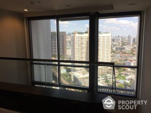 1-BR Duplex at Rhythm Sukhumvit 44/1 near MRT Khlong Toei