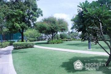 3-BR Condo at River Heaven Chareonkrung near BTS Krung Thon Buri (ID 510506)