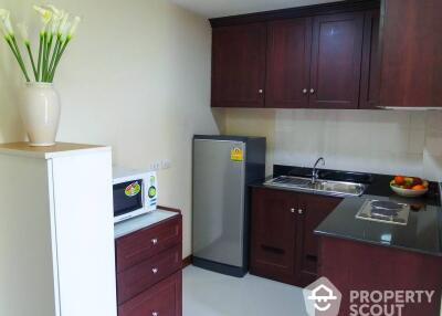 1-BR Apt. near BTS Ekkamai (ID 408822)