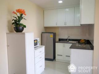 1-BR Apt. near BTS Ekkamai (ID 408822)