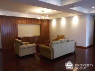 3-BR Apt. near BTS Phloen Chit (ID 512081)