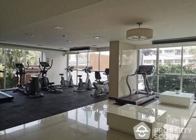 2-BR Condo at The Clover Thonglor Residence near BTS Thong Lor