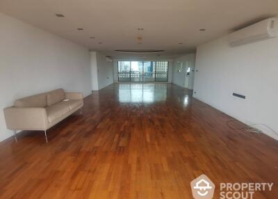 4-BR Apt. near BTS Asok (ID 515363)