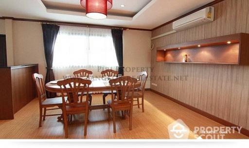 3-BR Condo close to Sukhumvit (ID 512830)