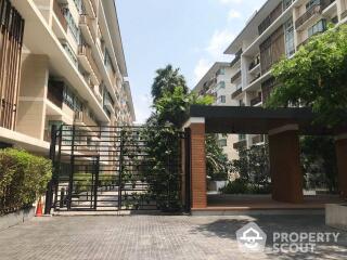 2-BR Condo at The Clover Thonglor Residence near BTS Thong Lor