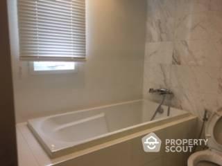 2-BR Condo at Hq Thonglor near BTS Thong Lor (ID 513882)