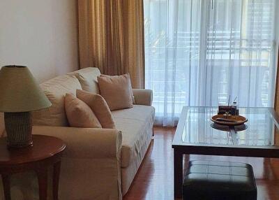 2-BR Condo at Baan Siri Sukhumvit 10 Condominium near BTS Nana