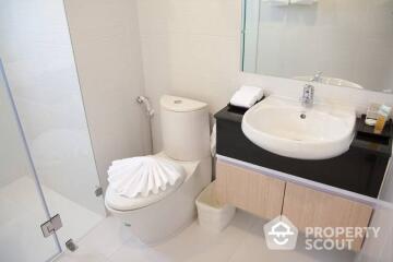 2-BR Serviced Apt. near BTS Thong Lor