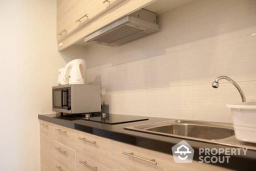 2-BR Serviced Apt. near BTS Phra Khanong