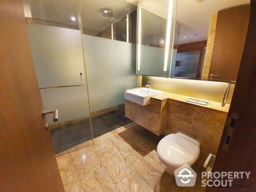 1-BR Condo at Hansar Bangkok Hotel near BTS Ratchadamri