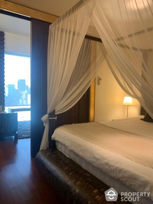 1-BR Condo at Hansar Bangkok Hotel near BTS Ratchadamri