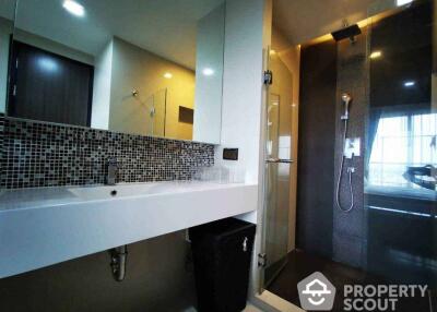 1-BR Condo at Rhythm Sukhumvit 44/1 near BTS Phra Khanong