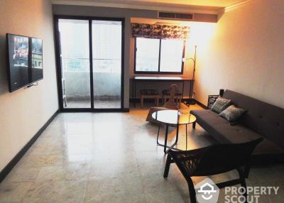 2-BR Condo at Siphaya River View Condominium near MRT Hua Lamphong