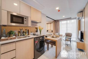 1-BR Condo at Walden Asoke near MRT Sukhumvit