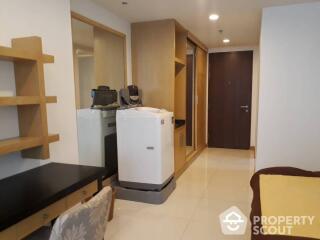 Studio Condo at The Trendy Condominium near BTS Nana