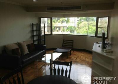 2-BR Condo at Baan Suanpetch Condominium near BTS Phrom Phong (ID 511870)