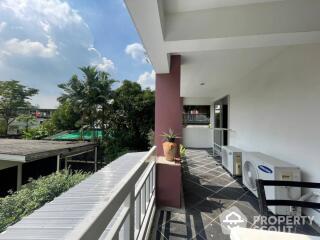 2-BR Apt. near MRT Khlong Toei