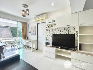 2-BR Apt. near MRT Khlong Toei