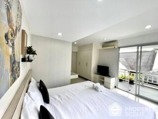 2-BR Apt. near MRT Khlong Toei