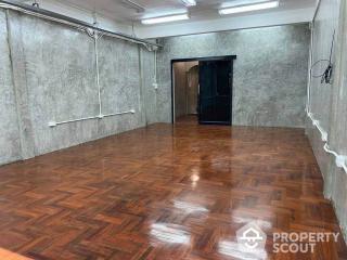 Commercial for Rent in Yan Nawa