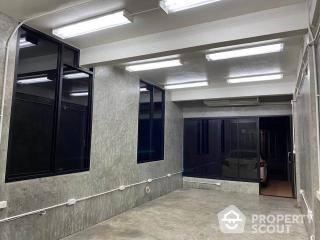 Commercial for Rent in Yan Nawa