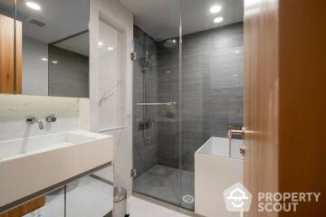 1-BR Condo at Siamese Exclusive Sukhumvit 31 near MRT Sukhumvit