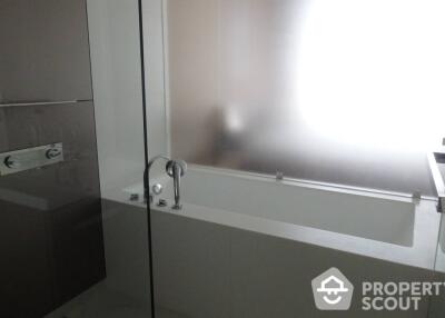 1-BR Condo at 185 Rajadamri near BTS Ratchadamri