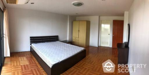 2-BR Apt. near MRT Queen Sirikit National Convention Centre (ID 399914)