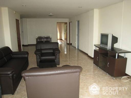 2-BR Apt. near MRT Queen Sirikit National Convention Centre (ID 399914)